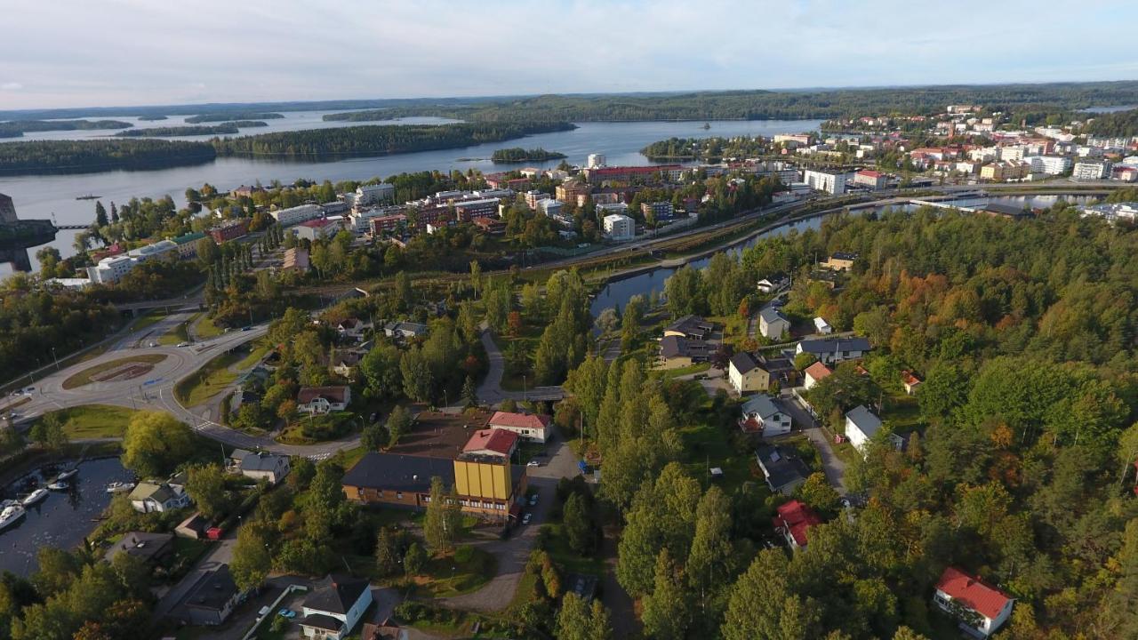 Апартаменты Huoneisto 2 Савонлинна Экстерьер фото